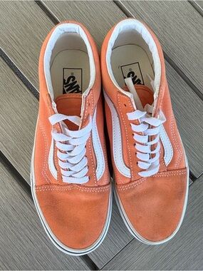 Vans Old Skool Sneakers in Orange & White